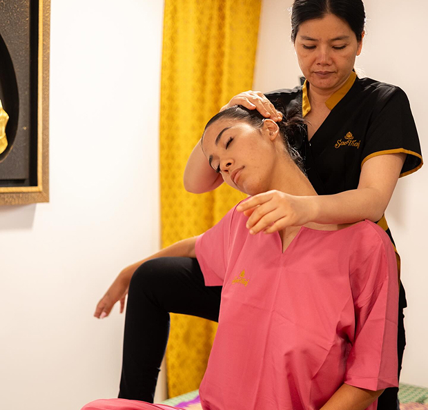massage thaïlandais traditionnel mixte